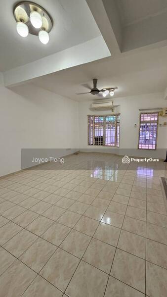 Untuk Disewa - 2 Storeys terrace house at Bandar Mahkota Cheras