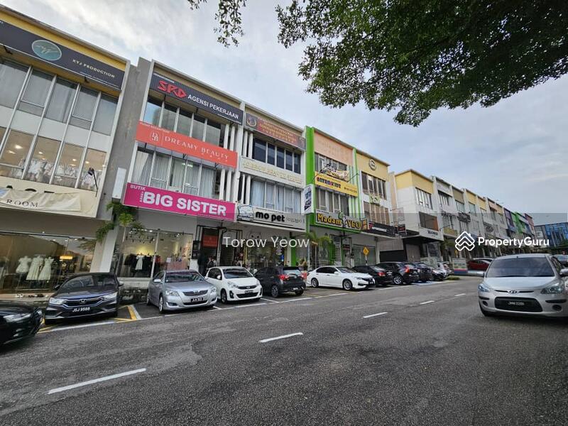 Taman Ungku Tun Aminah, Taman Ungku Tun Aminah, Johor Bahru, Johor