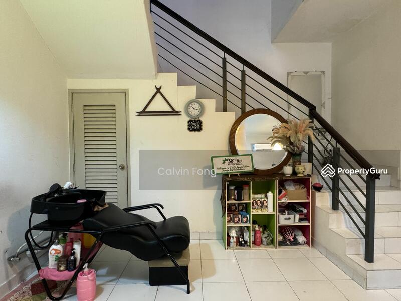 Semi-Detached House for Sale in Perdana Heights (Sungai Petani) - Calvin Fong - Stair towards 2nd floor - PropertyGuru.com.my