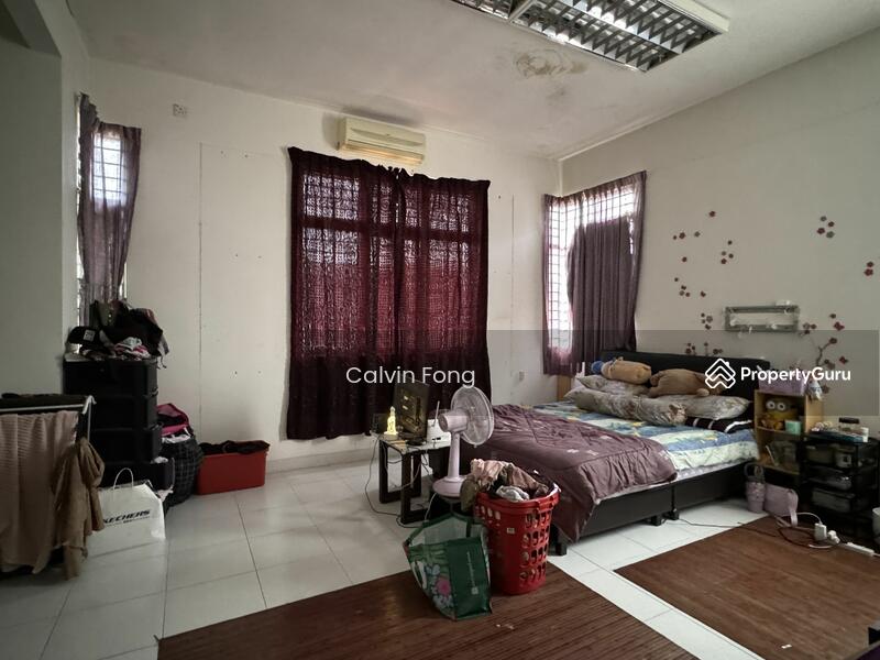 Semi-Detached House for Sale in Sungai Petani (Kedah) - Calvin Fong - Master bedroom - PropertyGuru.com.my