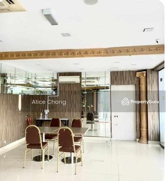 Untuk Dijual - Kolam Air, Taman Nong Chik Corner Shop lot