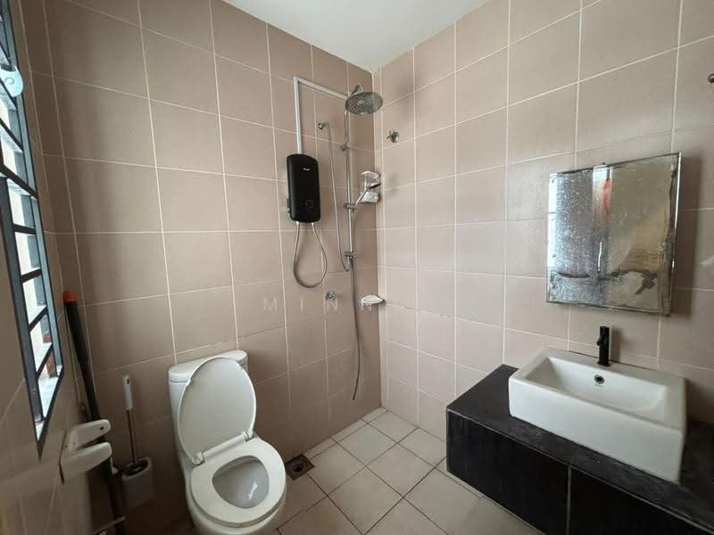 2-storey Terraced House for Sale in Bandar Tasik Puteri (Rawang) - Minnie Wong - Bathroom - PropertyGuru.com.my