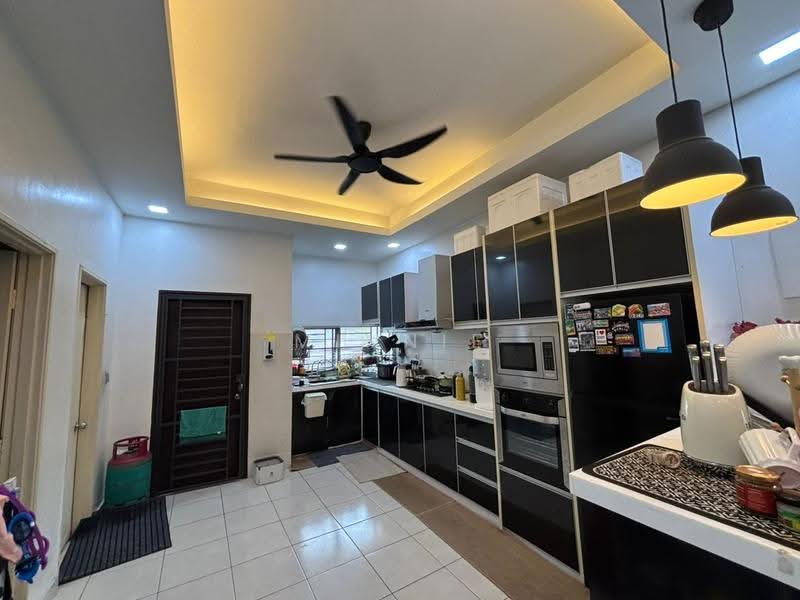 2-storey Terraced House for Sale in Bandar Tasik Puteri (Rawang) - Minnie Wong - Kitchen - PropertyGuru.com.my