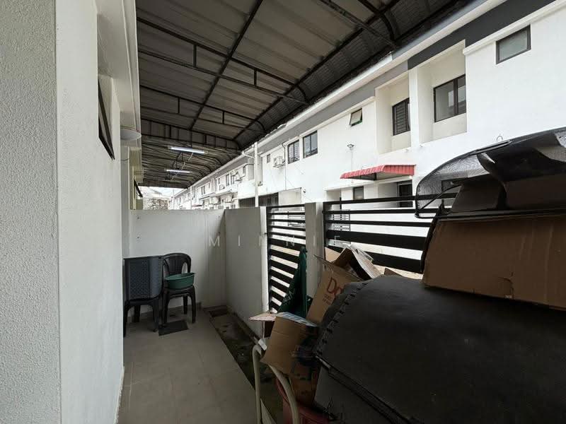 2-storey Terraced House for Sale in Bandar Tasik Puteri (Rawang) - Minnie Wong - Exterior - PropertyGuru.com.my