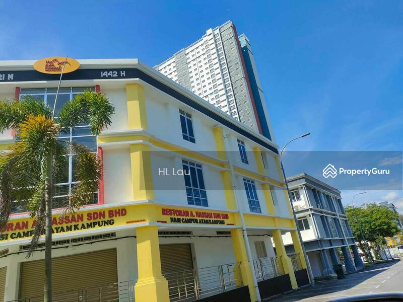 Untuk Disewa - Brand New 2nd Floor Office @ Salak Perdana Business Park facing Main Road