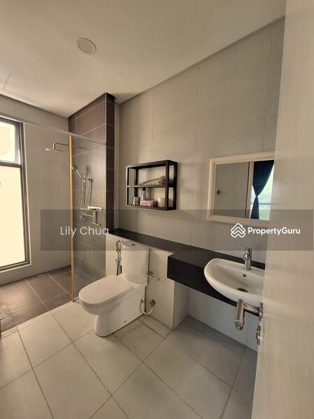 Master Bedroom Bath