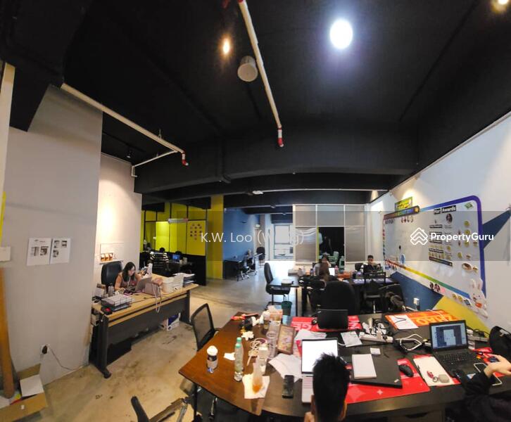 Untuk Dijual - Sunway Velocity Signature Retail Shop & Office