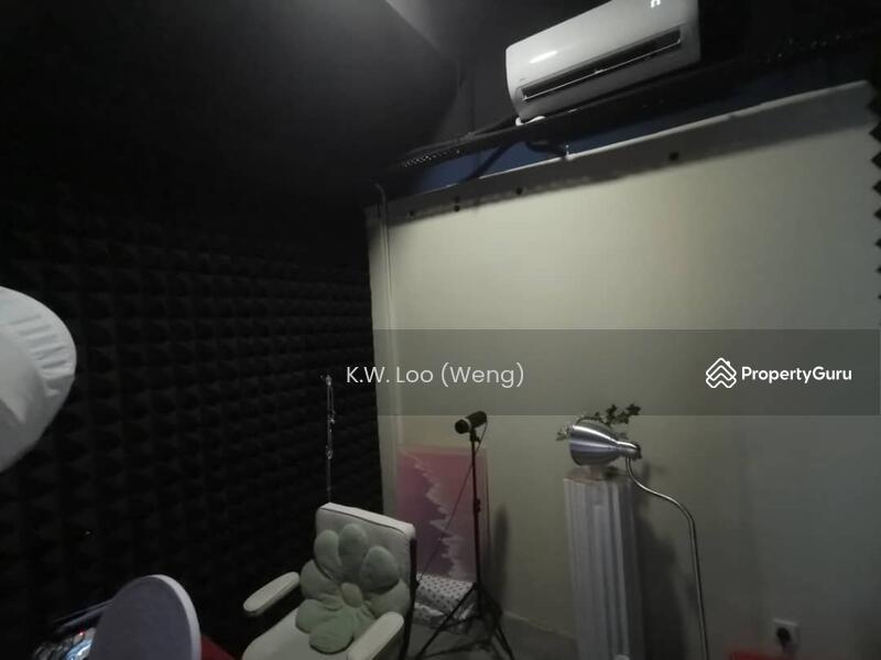 Untuk Dijual - Sunway Velocity Signature Retail Shop & Office