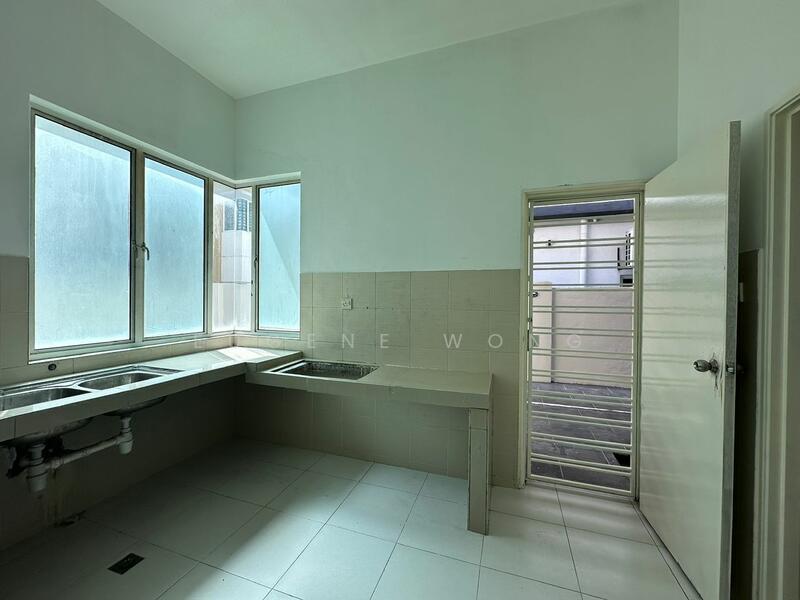 For Sale - Villa Avenue