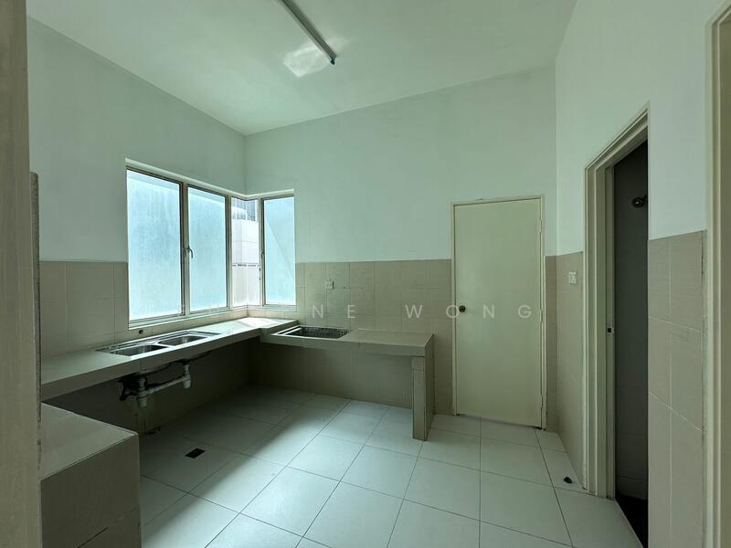 For Sale - Villa Avenue