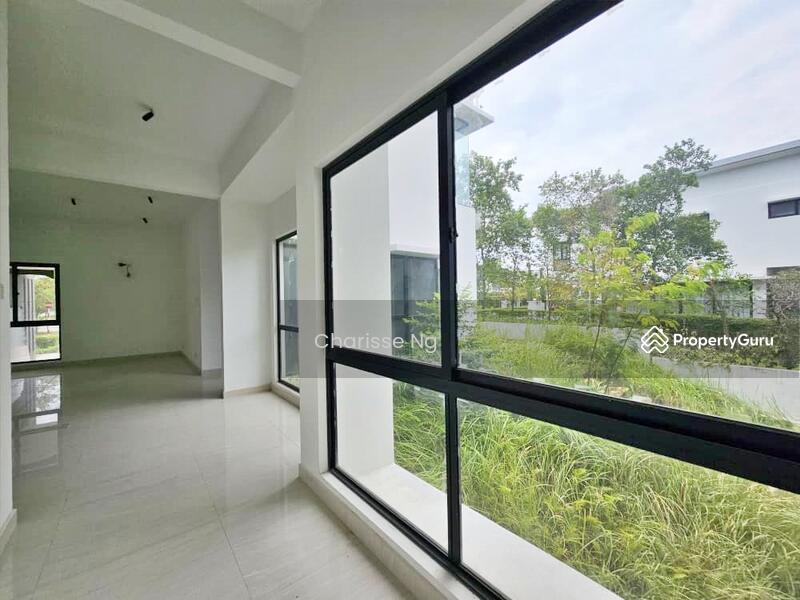 For Sale - The Lakes Link Bungalows