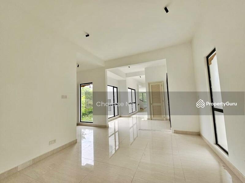 For Sale - The Lakes Link Bungalows