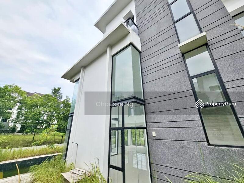For Sale - The Lakes Link Bungalows