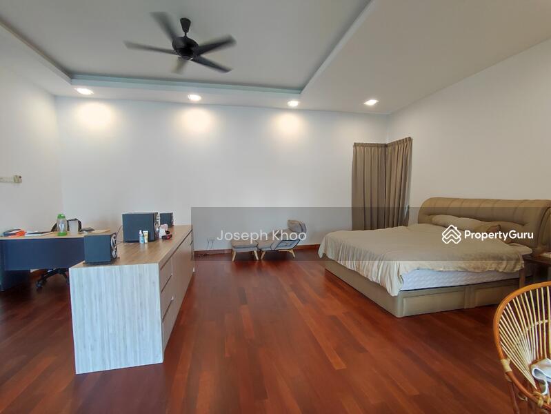 For Sale - Sri Suria
