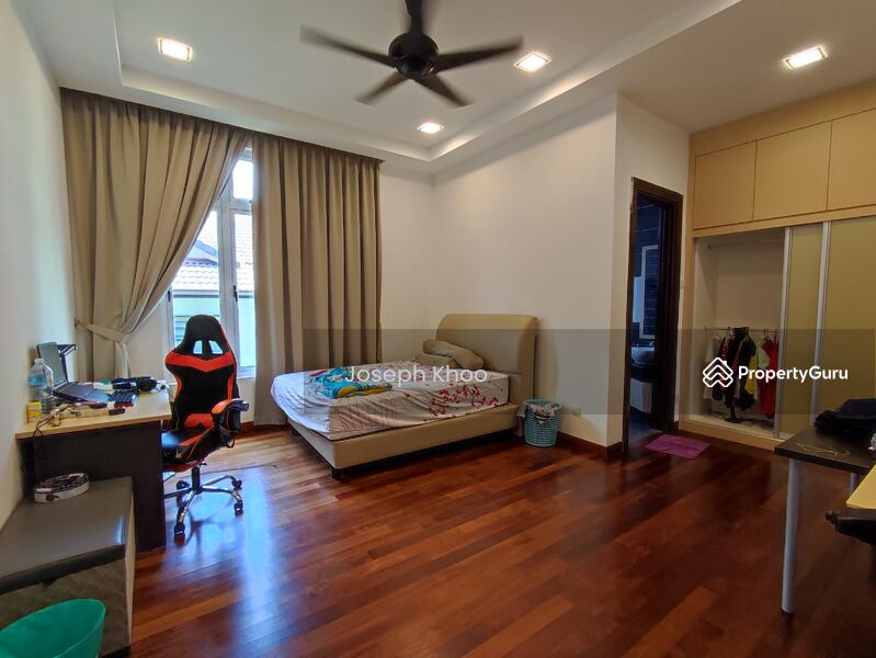 For Sale - Sri Suria
