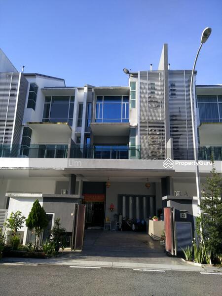 Rumah Teres 3-Tingkat untuk Dijual di Dolomite Templer (Rawang) - Calvin Lim - PropertyGuru.com.my