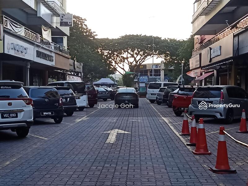 For Sale - Platinum Walk