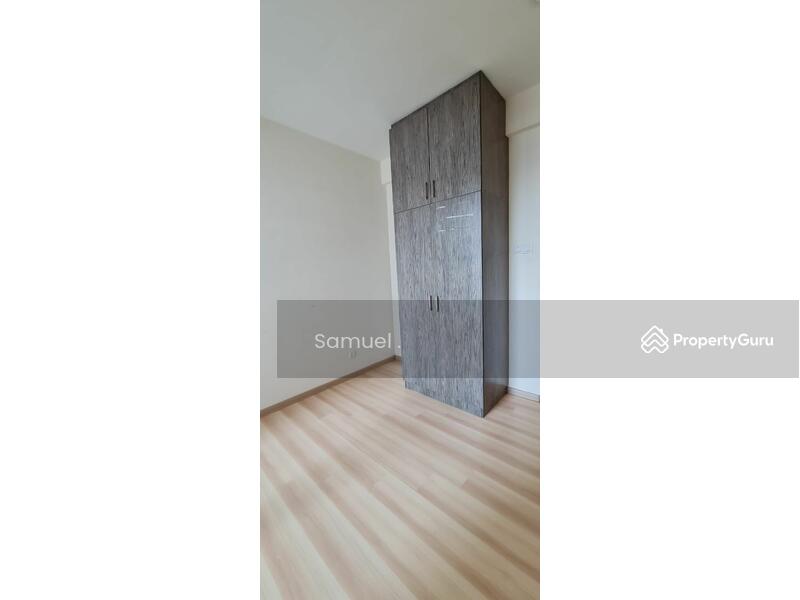 For Sale - Flexis @ One South