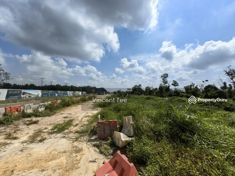 For Sale - Mainroad Frontage 60 Acres Industry Bukit Changgang Kuala Langat