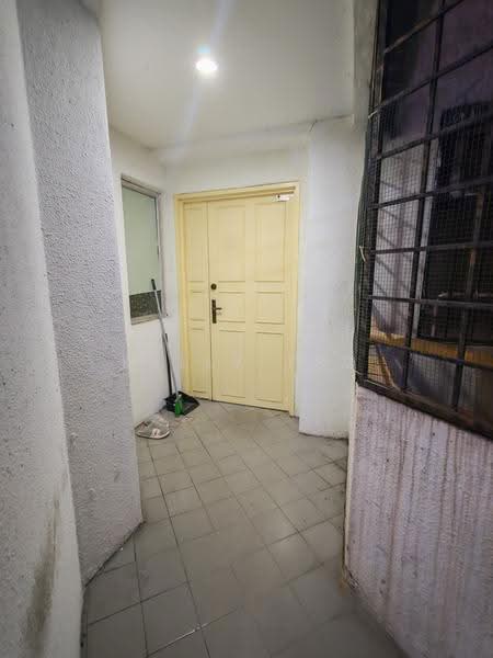 Condominium for Rent at Regency Condominium - Kelly Teo - Entrance - PropertyGuru.com.my