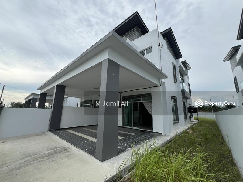 For Sale - Yong Peng