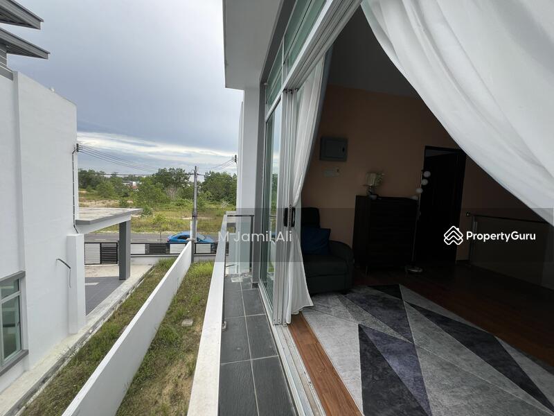 For Sale - Yong Peng