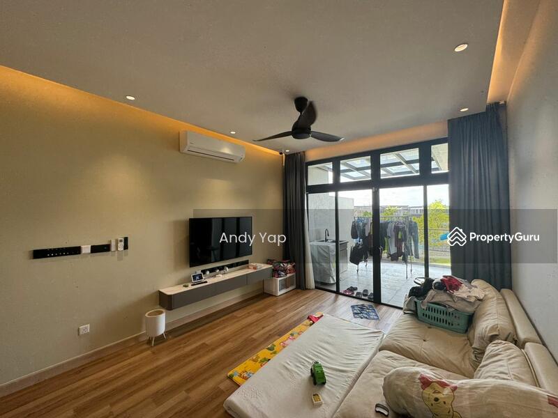 For Sale - Hampton Residences