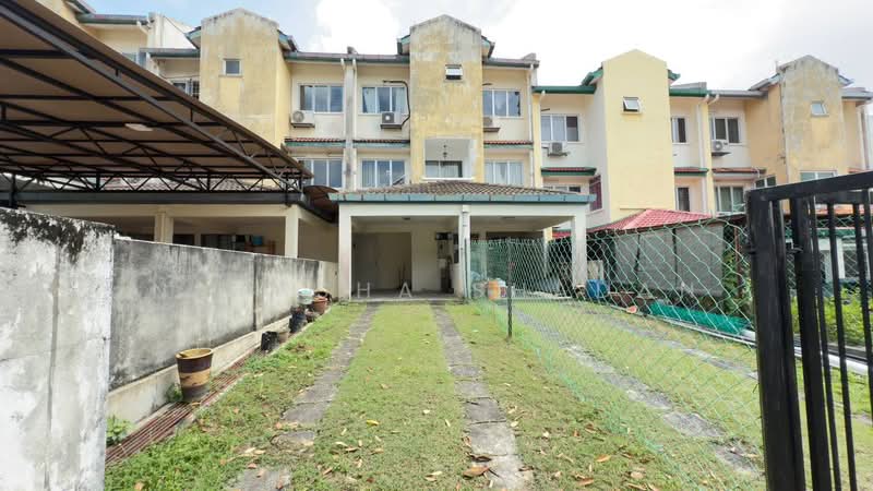 Townhouse for Sale in Shah Alam (Selangor) - Natasha Shadan - PropertyGuru.com.my