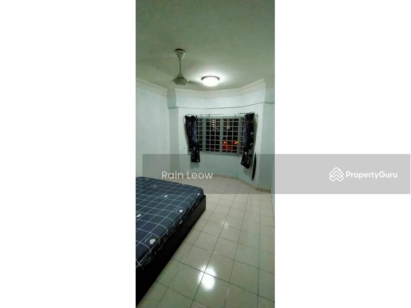 Untuk Dijual - Desa Saujana