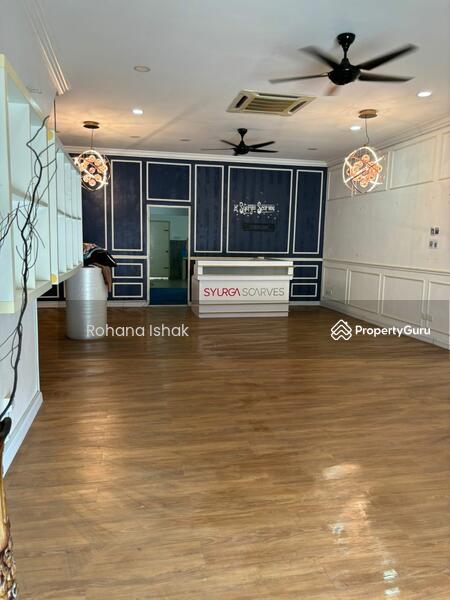 Untuk Dijual - 2 Storey Shoplot DATARAN SURIA Puncak Alam RENOVATED UNIT