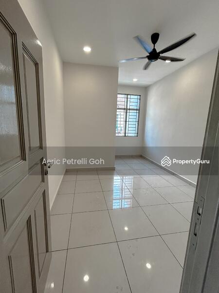 For Sale - Bandar Puteri Klang