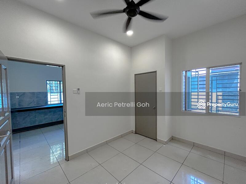 For Sale - Bandar Puteri Klang