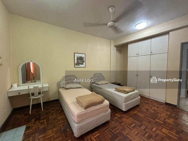 For Sale - Selesa Hillhomes Resort