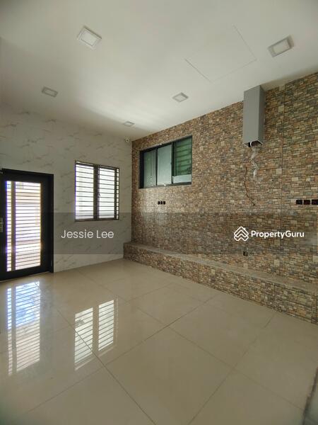 Vista Hill, LA 38x80, Full extend at the back, Partly Nicely Reno, Bandar Mahkota Cheras untuk Untuk Dijual - RM 1,380,000, Mac 2026 - PropertyGuru.com.my
