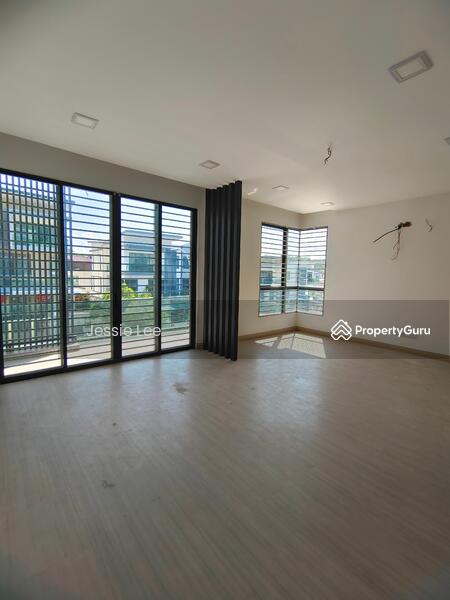 Vista Hill, LA 38x80, Full extend at the back, Partly Nicely Reno, Bandar Mahkota Cheras untuk Untuk Dijual - RM 1,380,000, Mac 2026 - PropertyGuru.com.my