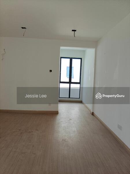 Vista Hill, LA 38x80, Full extend at the back, Partly Nicely Reno, Bandar Mahkota Cheras untuk Untuk Dijual - RM 1,380,000, Mac 2026 - PropertyGuru.com.my