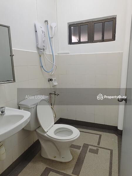 Untuk Disewa - Taman Pelangi indah