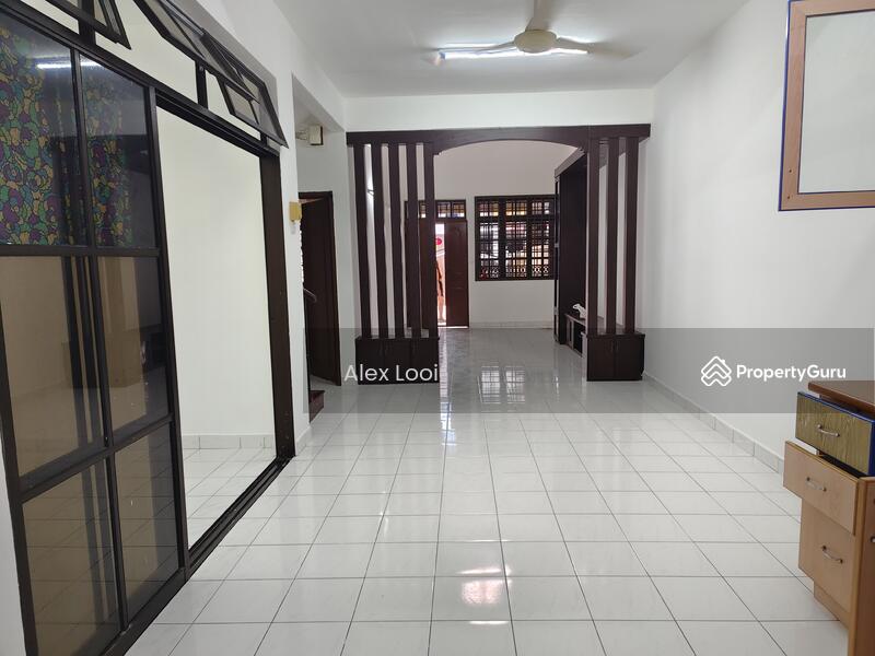 Untuk Disewa - Taman Pelangi indah