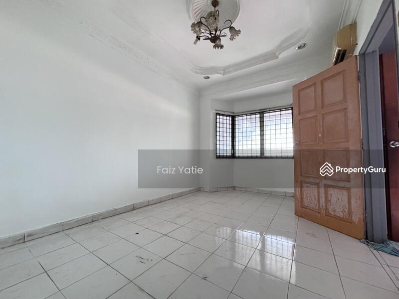 1-storey Terraced House for Sale in Taman Bukit Kuchai (Bandar Kinrara) - Faiz Yatie - PropertyGuru.com.my