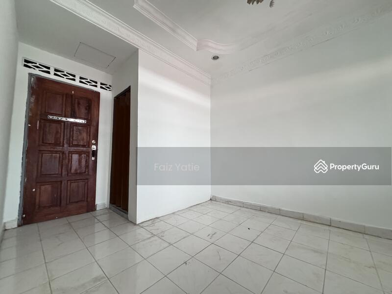 1-storey Terraced House for Sale in Taman Bukit Kuchai (Bandar Kinrara) - Faiz Yatie - PropertyGuru.com.my