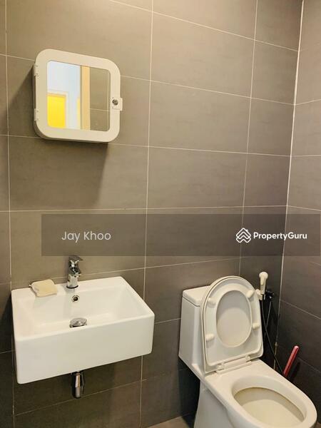 Untuk Disewa - Blu Constellation