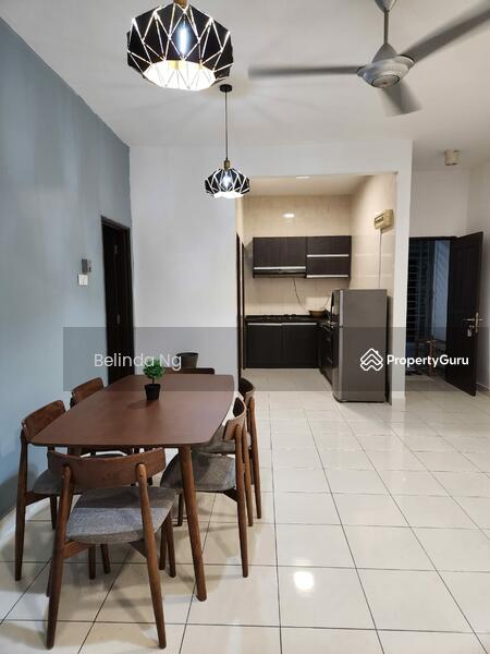 Subang ss16 Casa Tiara Freehold Apartment 3 Rooms 2 baths walking distance to KTM / LRT 0128136136