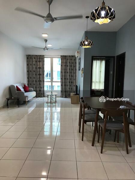 Subang ss16 Casa Tiara Freehold Apartment 3 Rooms 2 baths walking distance to KTM / LRT 0128136136