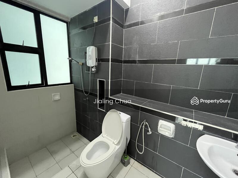 Untuk Disewa - The Sky Executive Suites