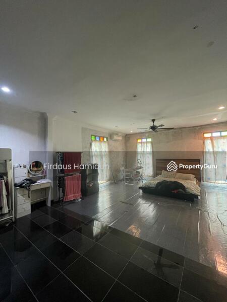 For Sale - Bandar Saujana Utama