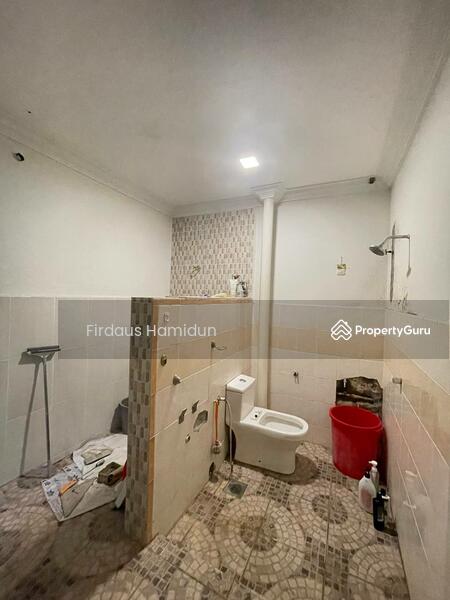 For Sale - Bandar Saujana Utama