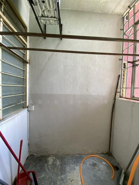 Untuk Disewa - Mentari Court