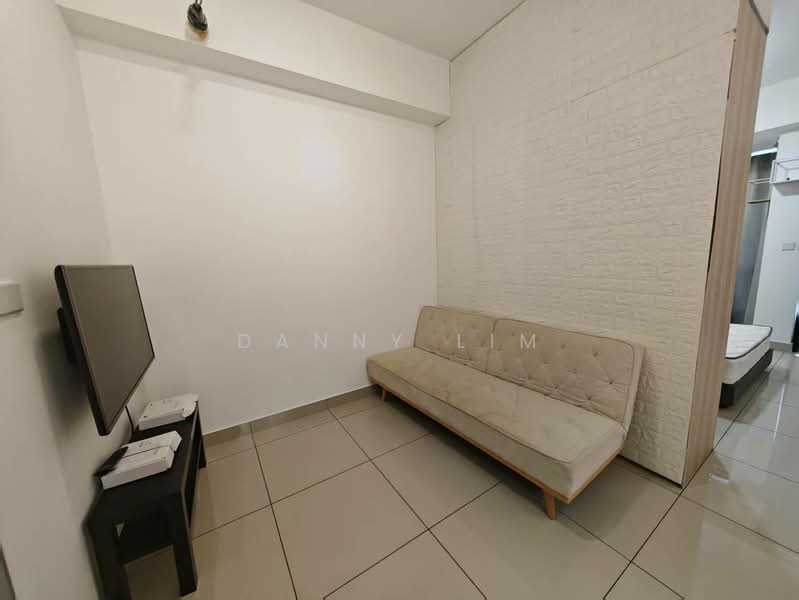 Servis Apartment untuk Disewa di Paramount Utropolis - Danny Lim - Living Room - PropertyGuru.com.my