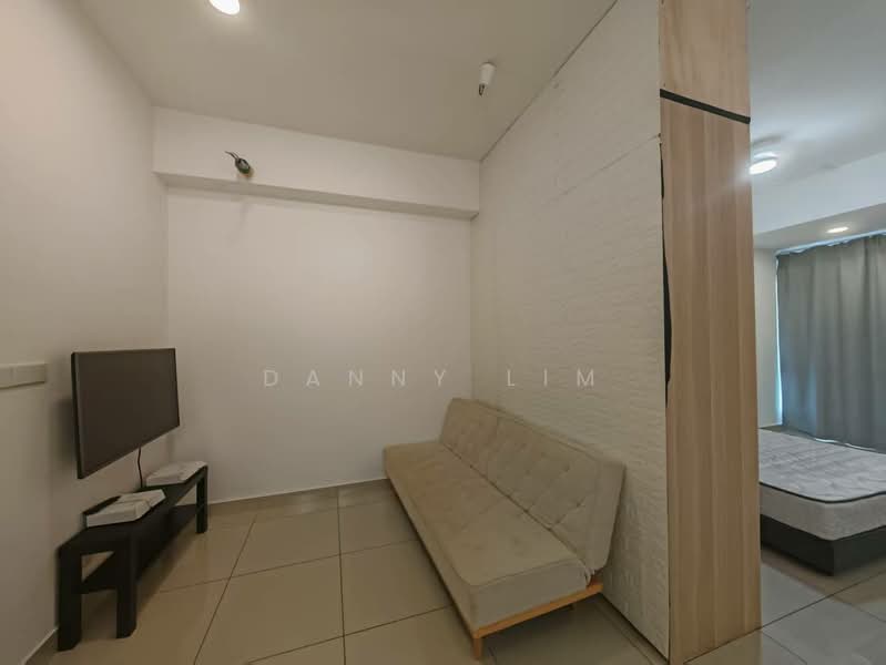 Servis Apartment untuk Disewa di Paramount Utropolis - Danny Lim - Living Room - PropertyGuru.com.my