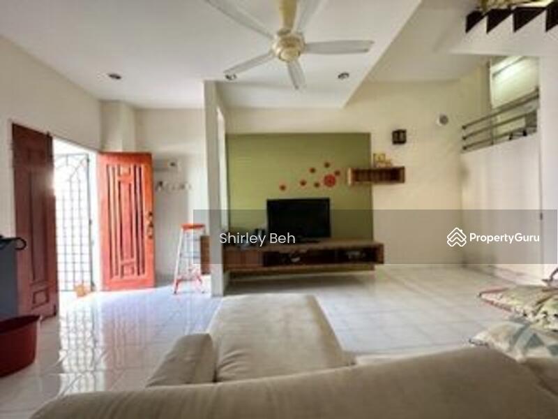 Untuk Disewa - Terrace house at Sungai Ara